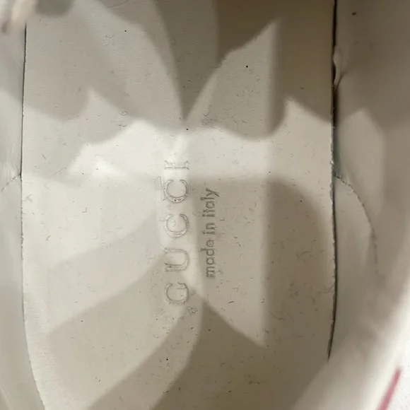 Authentic Gucci sneakers - Picture 3 of 8